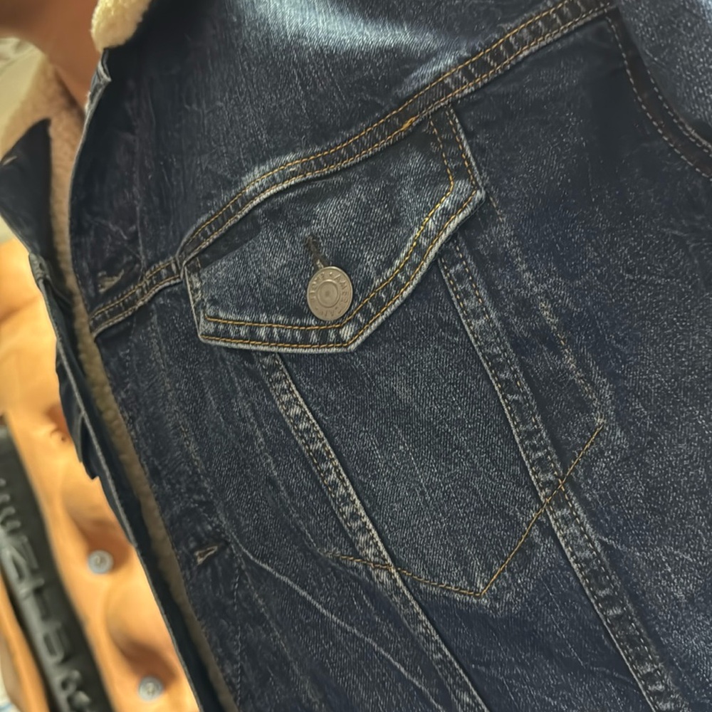 NEW & UNWORN - American Eagle sherpa shearling lined denim jacket - awesome - Picture 4 of 12